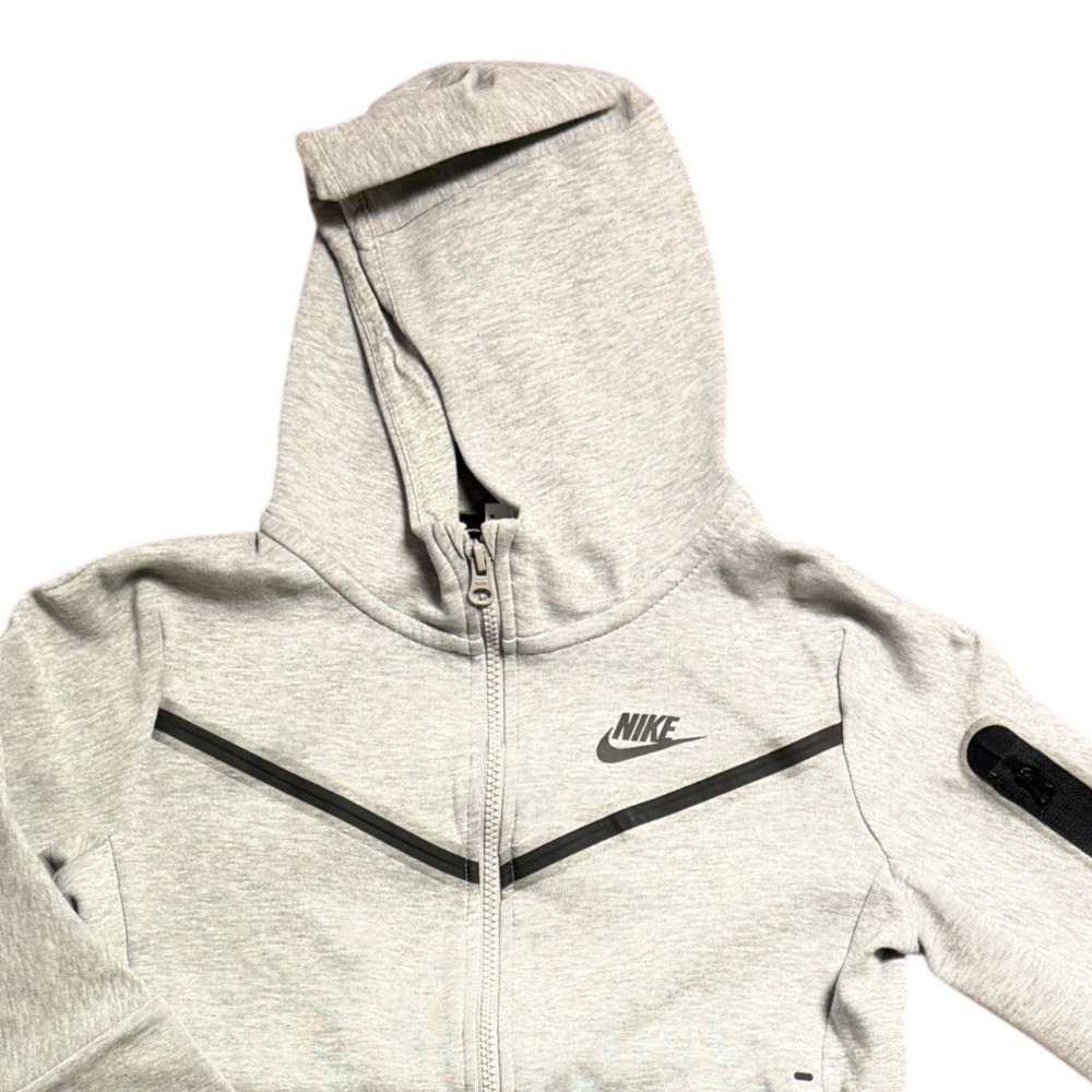 Nike Kids Tech Fleece Full‎ Zip Hoodie Heather Grey Jacket Medium CU9223-063 J5